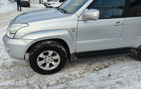 Toyota Land Cruiser Prado 120 рестайлинг, 2006 год, 1 900 000 рублей, 6 фотография