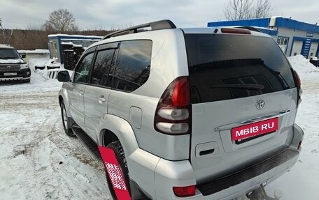 Toyota Land Cruiser Prado 120 рестайлинг, 2006 год, 1 900 000 рублей, 12 фотография