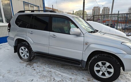 Toyota Land Cruiser Prado 120 рестайлинг, 2006 год, 1 900 000 рублей, 22 фотография