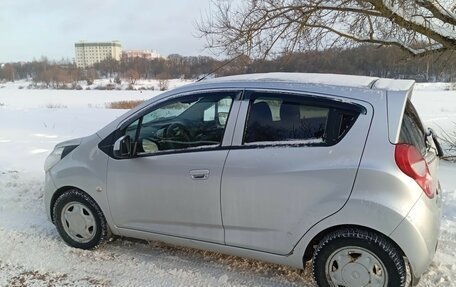 Chevrolet Spark III, 2013 год, 620 000 рублей, 2 фотография