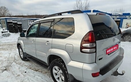 Toyota Land Cruiser Prado 120 рестайлинг, 2006 год, 1 900 000 рублей, 19 фотография