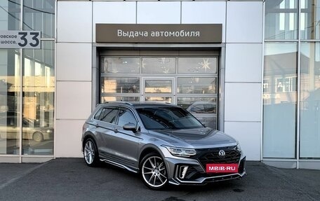 Volkswagen Tiguan II, 2021 год, 2 740 000 рублей, 3 фотография