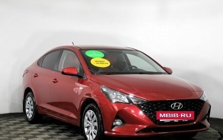 Hyundai Solaris II рестайлинг, 2021 год, 1 830 000 рублей, 3 фотография