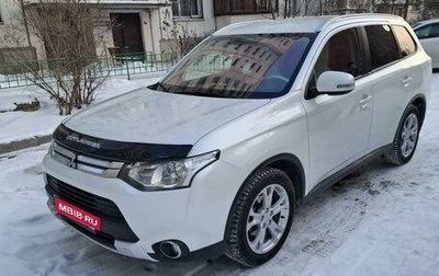 Mitsubishi Outlander III рестайлинг 3, 2014 год, 1 820 000 рублей, 1 фотография