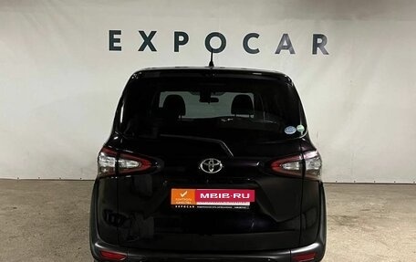 Toyota Sienta II, 2018 год, 1 460 000 рублей, 3 фотография