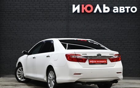 Toyota Camry, 2012 год, 2 000 000 рублей, 6 фотография