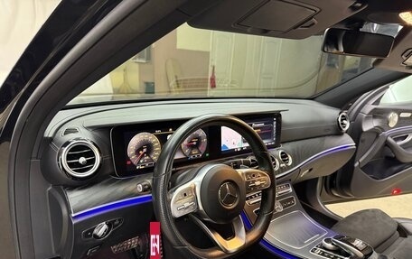 Mercedes-Benz E-Класс, 2018 год, 3 600 000 рублей, 22 фотография