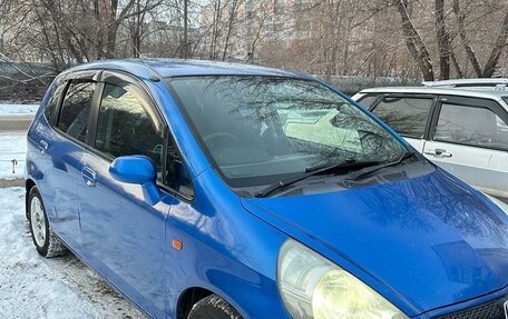 Honda Fit III, 2005 год, 600 000 рублей, 3 фотография