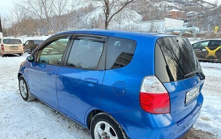 Honda Fit III, 2005 год, 600 000 рублей, 5 фотография