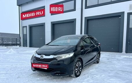 Honda Shuttle II, 2015 год, 1 359 000 рублей, 2 фотография