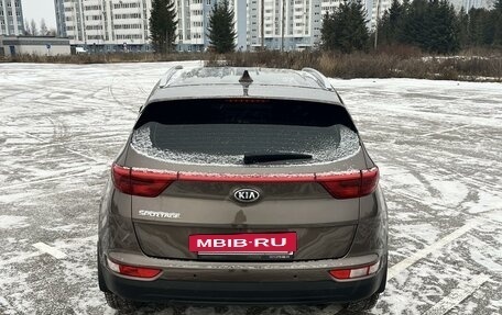 KIA Sportage IV рестайлинг, 2018 год, 2 230 000 рублей, 5 фотография