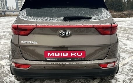 KIA Sportage IV рестайлинг, 2018 год, 2 230 000 рублей, 4 фотография