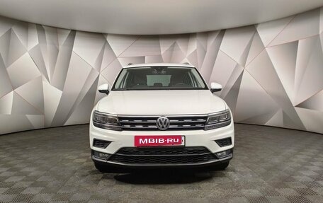 Volkswagen Tiguan II, 2020 год, 3 098 000 рублей, 7 фотография