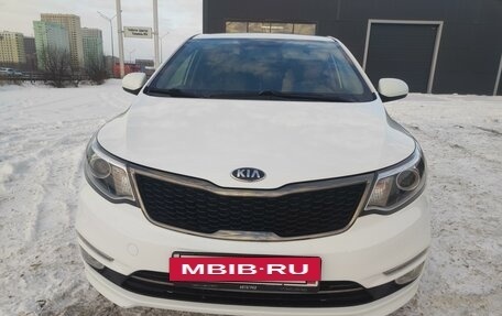 KIA Rio III рестайлинг, 2017 год, 1 300 000 рублей, 4 фотография