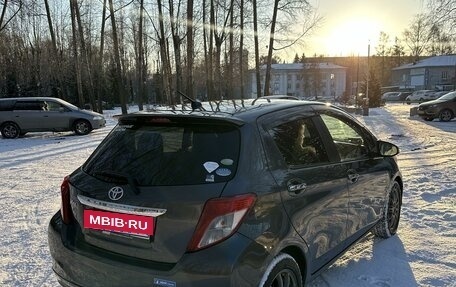 Toyota Vitz, 2011 год, 850 000 рублей, 6 фотография