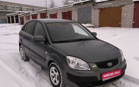 KIA Rio II, 2005 год, 535 000 рублей, 1 фотография