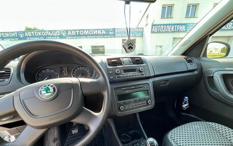 Skoda Roomster, 2012 год, 750 000 рублей, 11 фотография