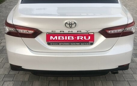 Toyota Camry, 2019 год, 3 490 000 рублей, 3 фотография