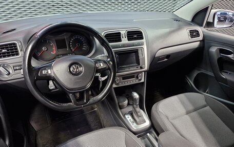 Volkswagen Polo VI (EU Market), 2017 год, 1 240 000 рублей, 32 фотография