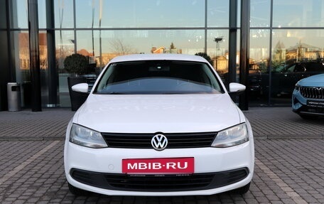 Volkswagen Jetta VI, 2011 год, 1 150 000 рублей, 2 фотография