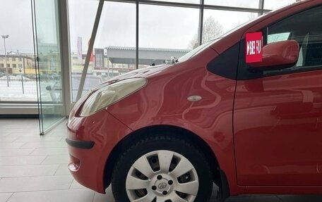 Toyota Yaris III рестайлинг, 2007 год, 666 000 рублей, 9 фотография