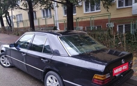 Mercedes-Benz W124, 1993 год, 200 000 рублей, 7 фотография