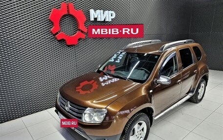 Renault Duster I рестайлинг, 2012 год, 860 000 рублей, 2 фотография