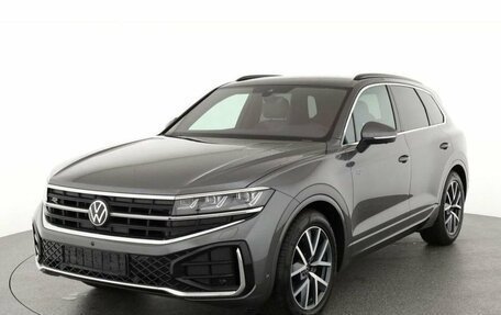 Volkswagen Touareg III, 2024 год, 15 990 000 рублей, 1 фотография