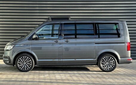 Volkswagen Multivan T6 рестайлинг, 2024 год, 16 490 000 рублей, 2 фотография