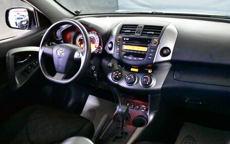 Toyota RAV4, 2011 год, 1 650 000 рублей, 17 фотография