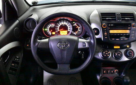 Toyota RAV4, 2011 год, 1 650 000 рублей, 16 фотография