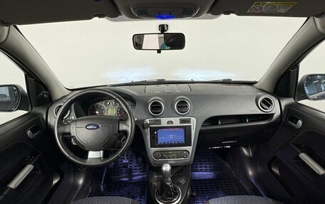 Ford Fusion I, 2011 год, 885 000 рублей, 13 фотография