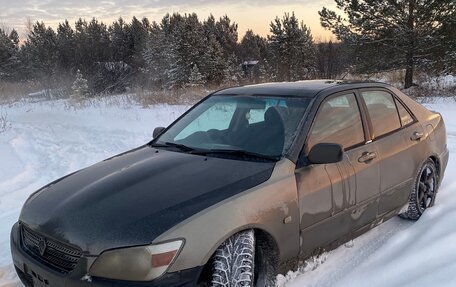 Toyota Altezza, 1999 год, 450 000 рублей, 2 фотография