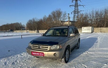 Toyota Highlander III, 2004 год, 1 450 000 рублей, 14 фотография