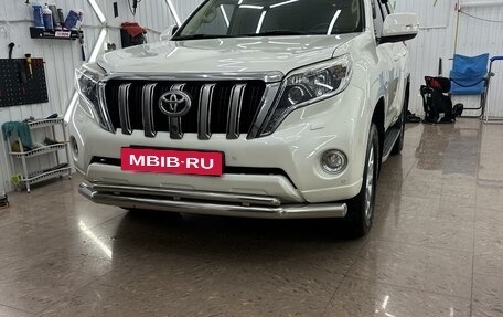 Toyota Land Cruiser Prado 150 рестайлинг 2, 2013 год, 3 900 000 рублей, 7 фотография