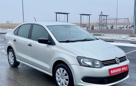 Volkswagen Polo VI (EU Market), 2014 год, 800 000 рублей, 3 фотография