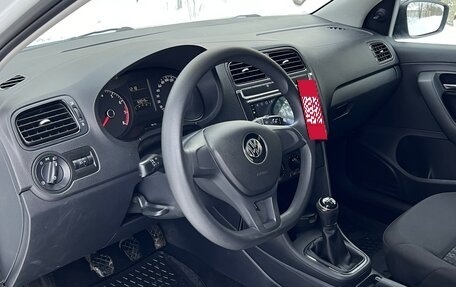 Volkswagen Polo VI (EU Market), 2015 год, 880 000 рублей, 21 фотография