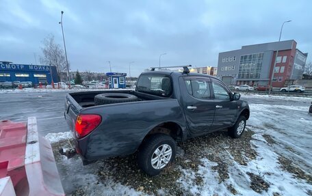 Mitsubishi L200 IV рестайлинг, 2007 год, 850 000 рублей, 4 фотография