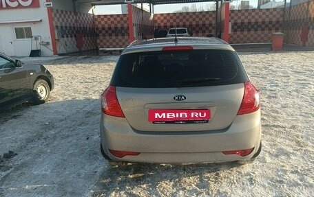 KIA cee'd I рестайлинг, 2010 год, 650 000 рублей, 2 фотография