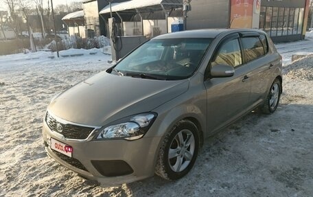 KIA cee'd I рестайлинг, 2010 год, 650 000 рублей, 7 фотография