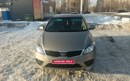 KIA cee'd I рестайлинг, 2010 год, 650 000 рублей, 6 фотография