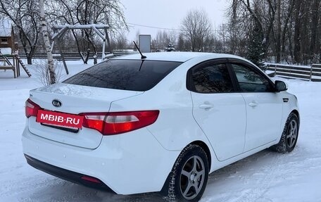 KIA Rio III рестайлинг, 2011 год, 555 000 рублей, 5 фотография