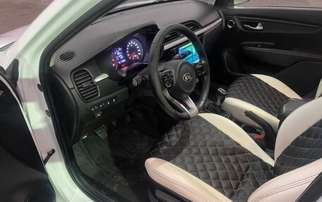 KIA Rio IV, 2018 год, 1 400 000 рублей, 5 фотография