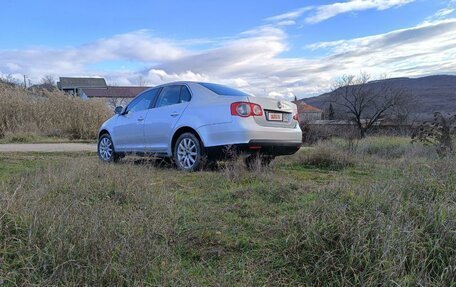 Volkswagen Jetta VI, 2007 год, 650 000 рублей, 4 фотография