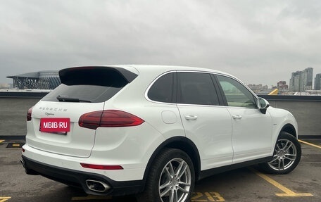 Porsche Cayenne III, 2015 год, 3 075 000 рублей, 4 фотография