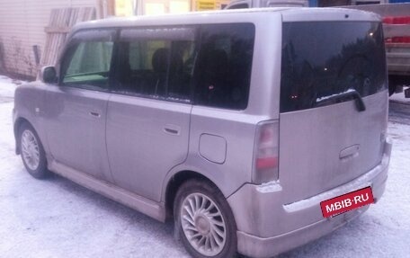 Toyota bB I рестайлинг, 2001 год, 600 000 рублей, 9 фотография