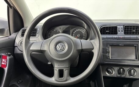 Volkswagen Polo VI (EU Market), 2012 год, 696 000 рублей, 11 фотография