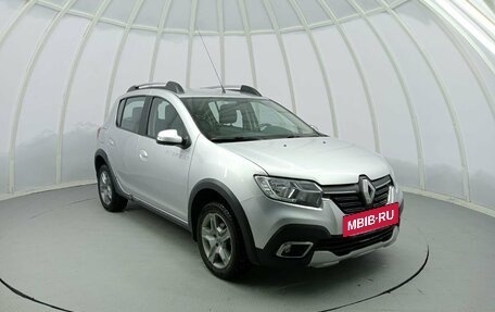 Renault Sandero II рестайлинг, 2020 год, 1 360 000 рублей, 3 фотография