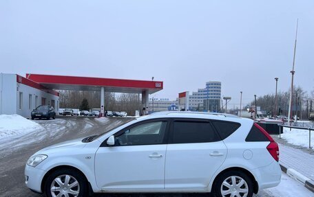 KIA cee'd I рестайлинг, 2009 год, 730 000 рублей, 6 фотография