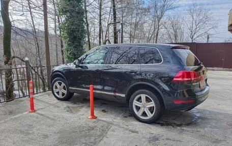 Volkswagen Touareg III, 2011 год, 2 350 000 рублей, 6 фотография